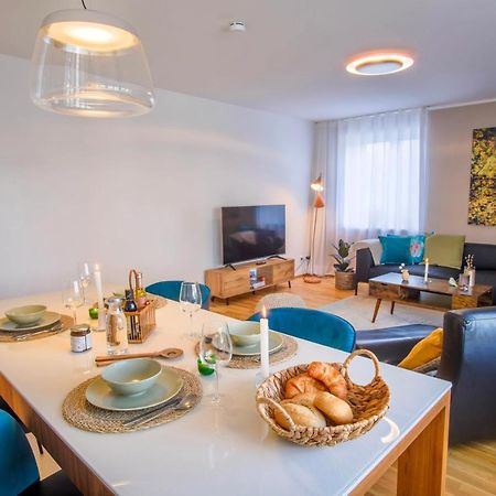 4-Room Luxury Apartment - Close To Central Station, Free Parking, Kitchen Lipcse Kültér fotó