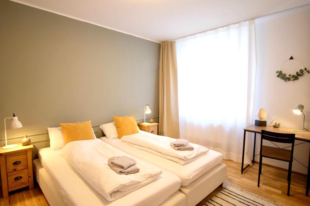 4-Room Luxury Apartment - Close To Central Station, Free Parking, Kitchen Lipcse Kültér fotó